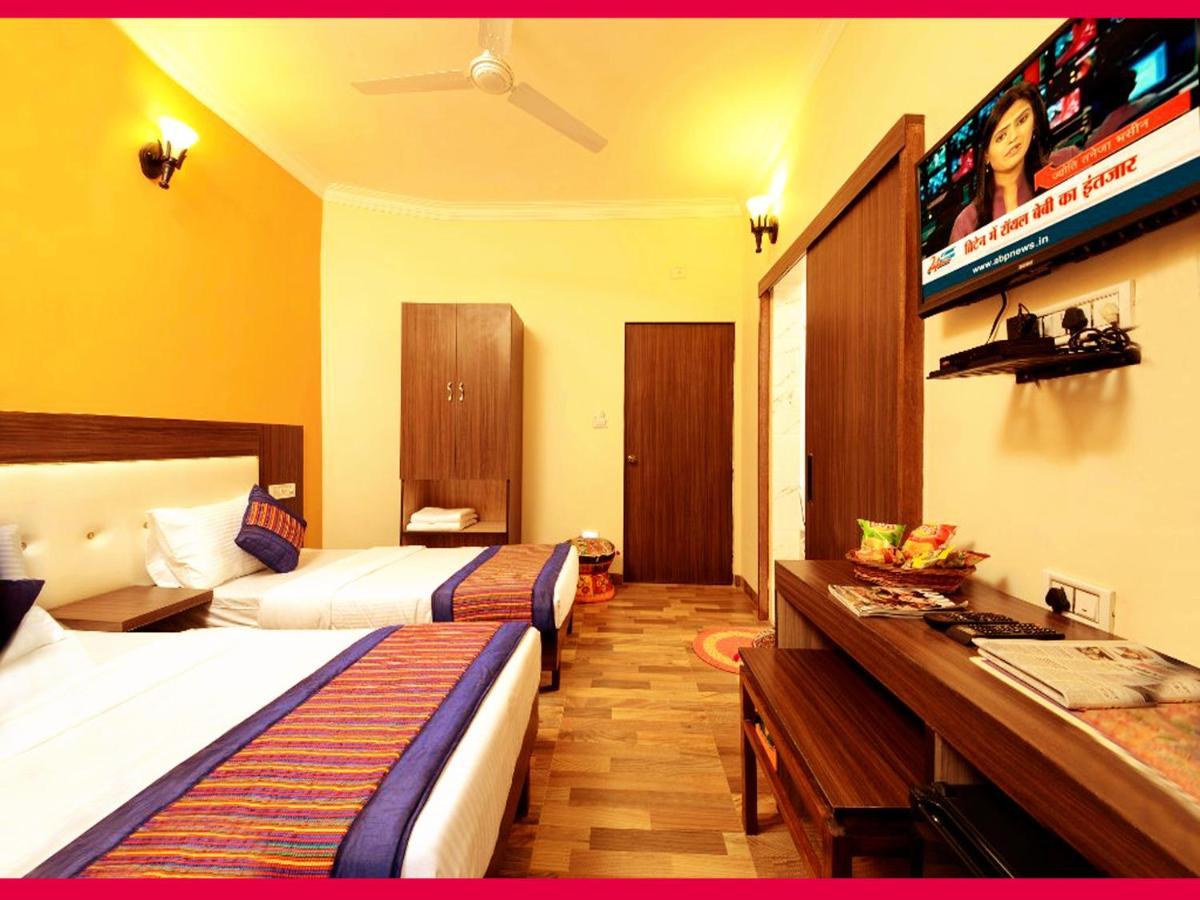 Taj Haveli Hotel Agra - Walkable Distance From Taj Mahal Esterno foto
