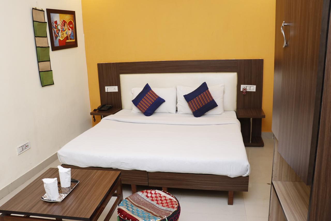 Taj Haveli Hotel Agra - Walkable Distance From Taj Mahal Esterno foto